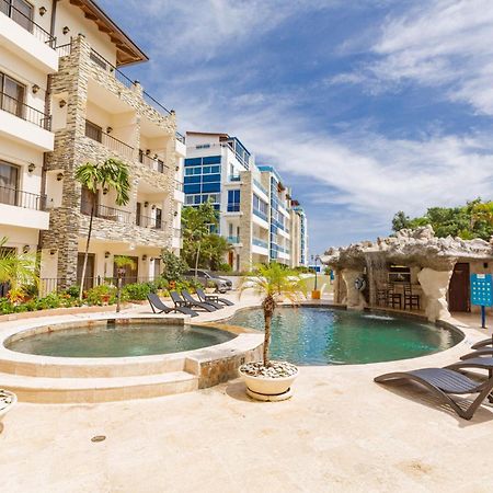 Suites At Grand Laguna Beach By Calisto Stays Сосуа Экстерьер фото